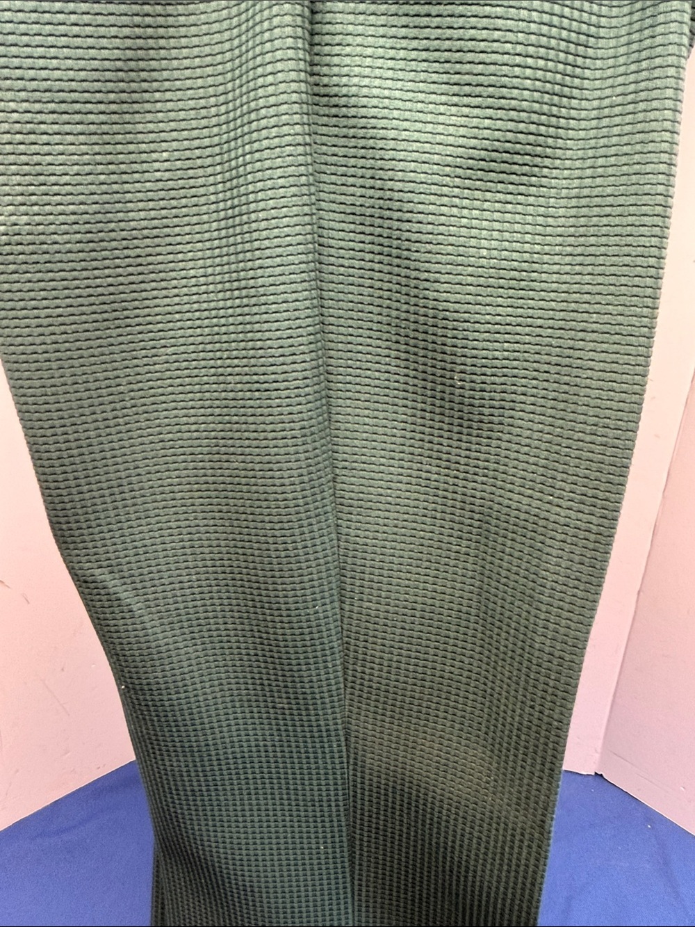 Vintage Mens 70’s No Iron Pants Has Cuffed Bellbottoms Green Size 34-36” x 30” - Picture 2 of 8